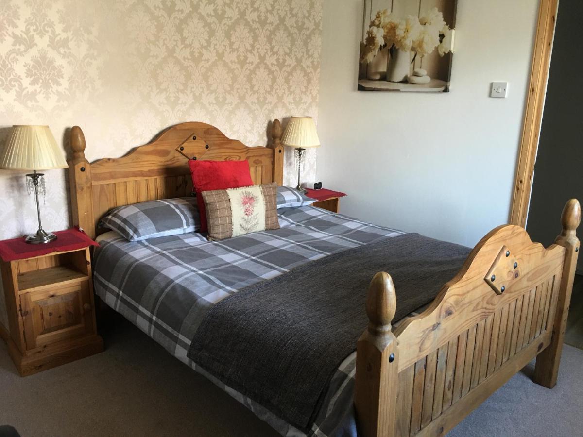 Toads Croak Bed & Breakfast Inverness Bagian luar foto