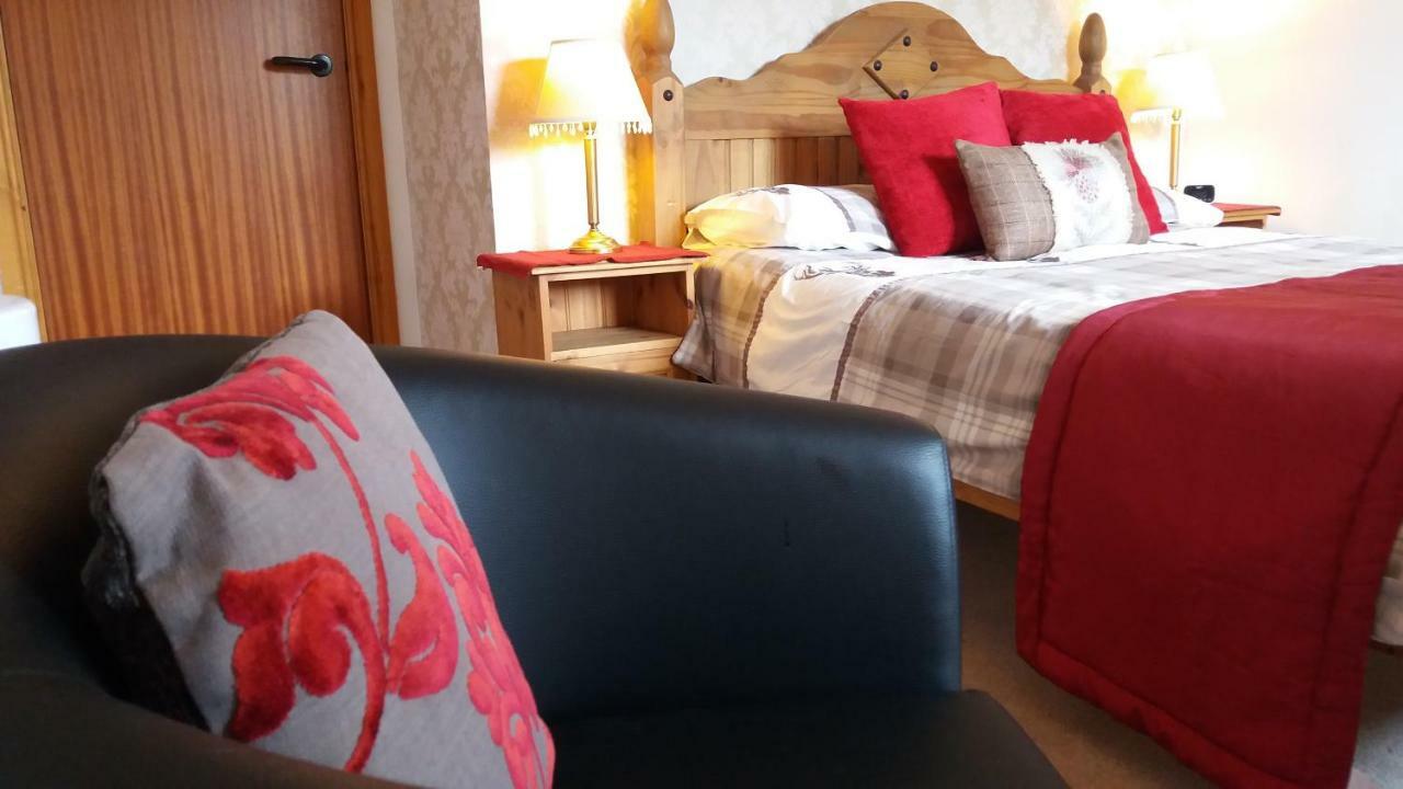 Toads Croak Bed & Breakfast Inverness Bagian luar foto