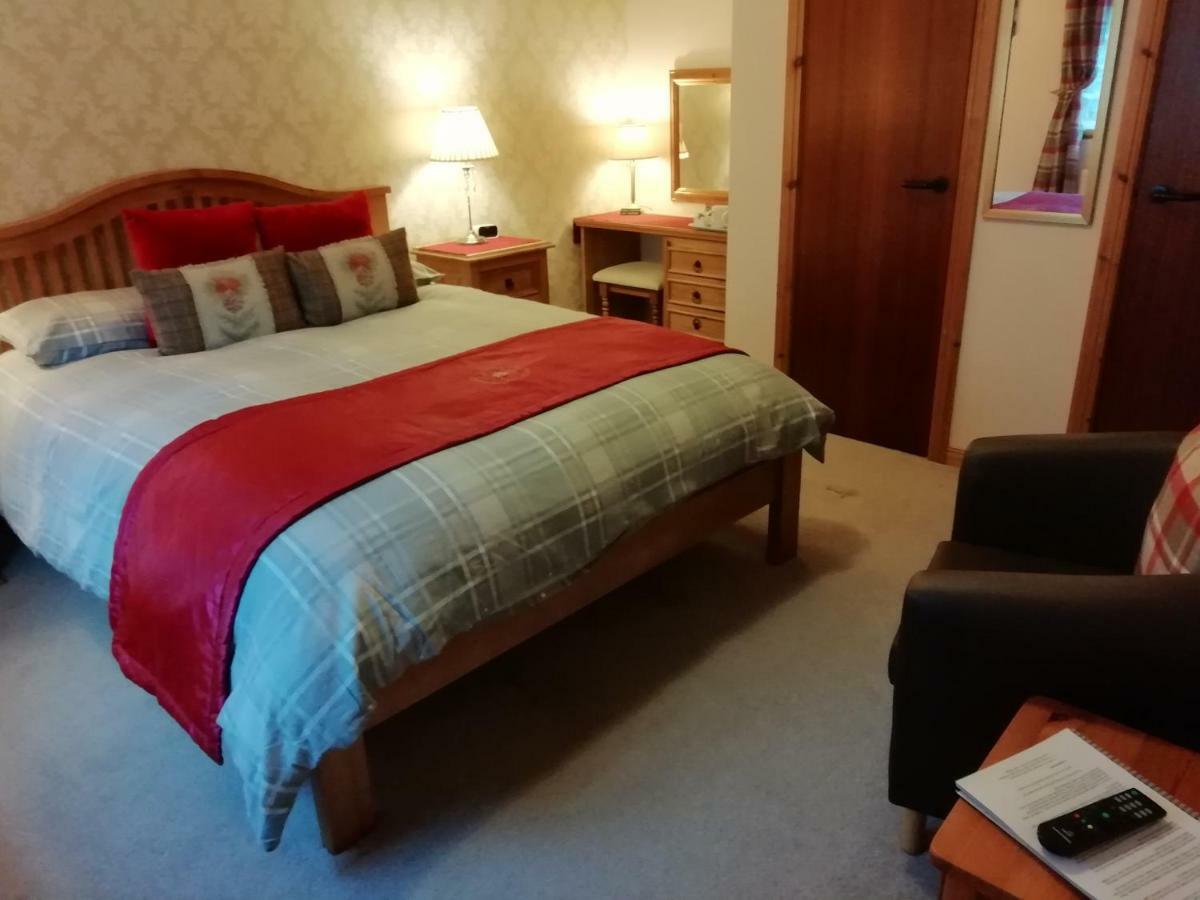 Toads Croak Bed & Breakfast Inverness Bagian luar foto