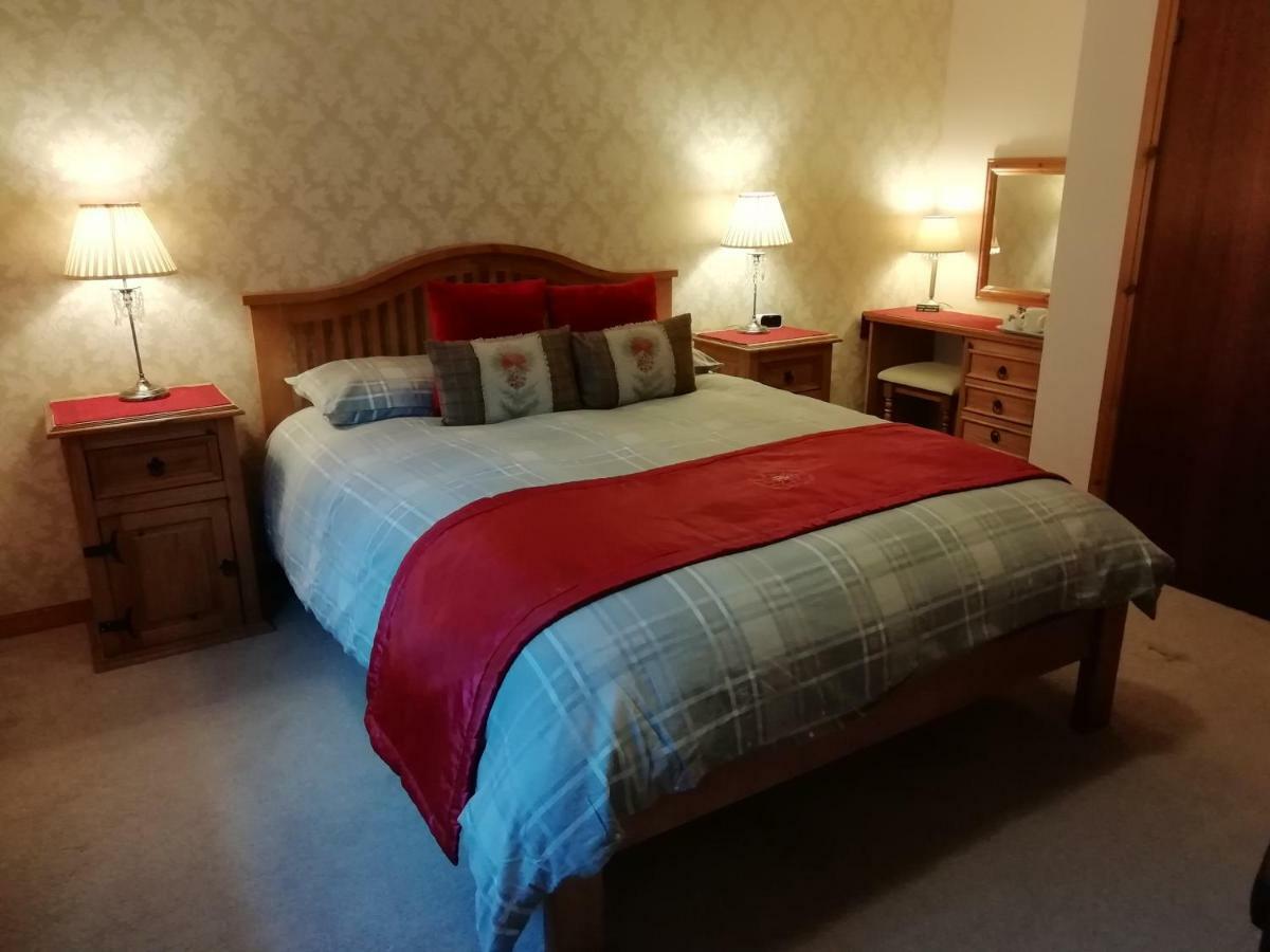 Toads Croak Bed & Breakfast Inverness Bagian luar foto