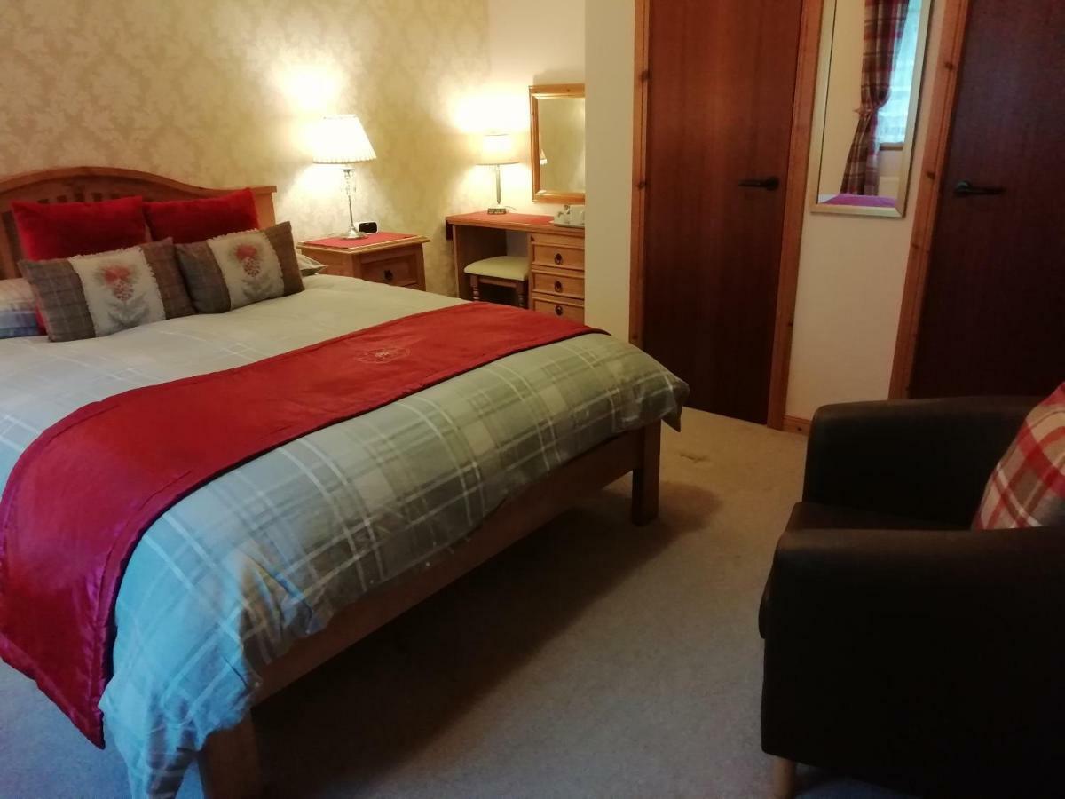 Toads Croak Bed & Breakfast Inverness Bagian luar foto